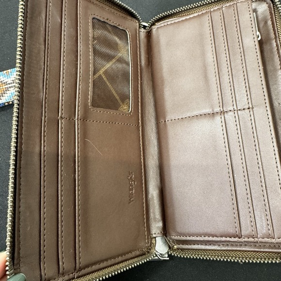 Montana West × Wrangler Wristlet Western Wallet Boho Aztec - Picture 5 of 8